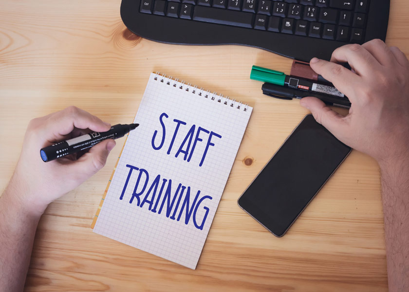 4 Ways to Make Online Training More Effective for Staff